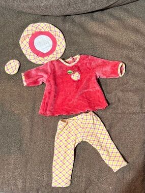 American Girl Doll Velvet Apple Top with matching leggings, hat, and bear’s hat